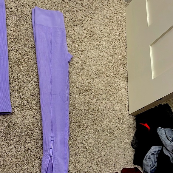 Fabletics set - Picture 3 of 4